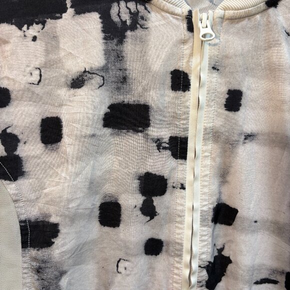 Lululemon Noir Jacket Size 6 - Picture 5 of 8